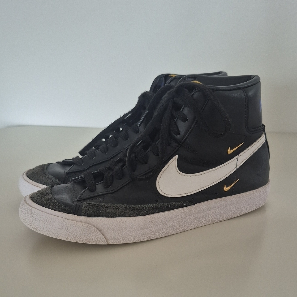 Nike Blazers Black High-Top Sneakers with White Swoosh and Gold Accents,Size US8 - Picture 4 of 15